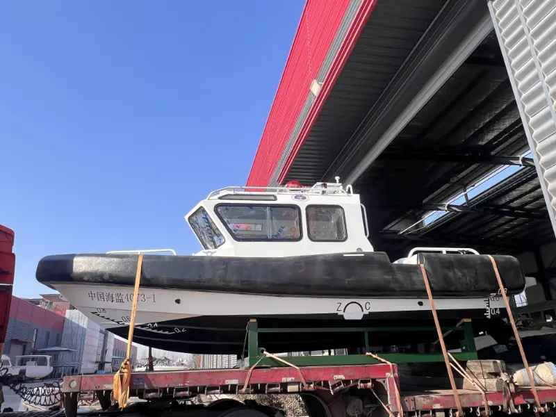 قایق بادبانی Lawada با موفقیت یک قایق گشتی 7.8 متری آلومینیومی را تحویل داد.